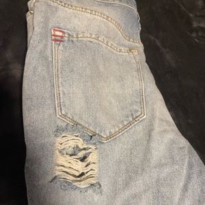Urban outfitters NWT high rise mom jeans